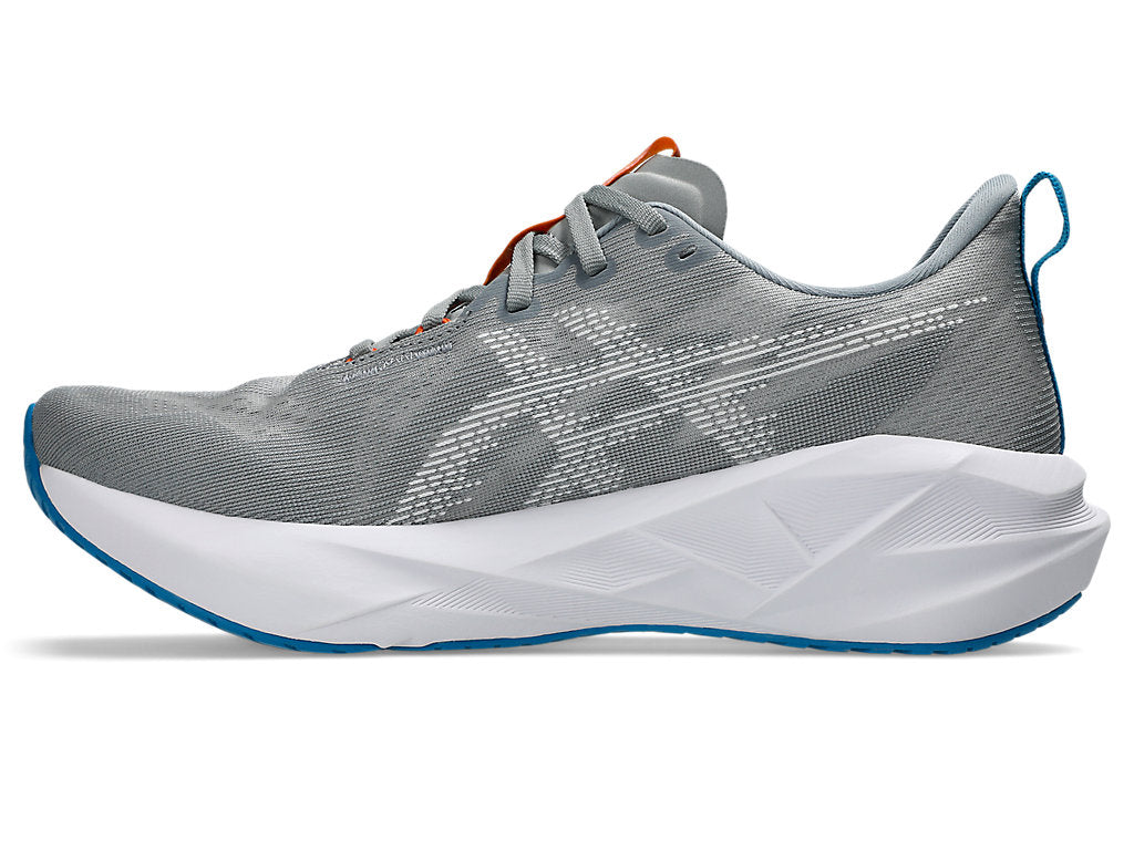 Mens Novablast 5 Running Shoes