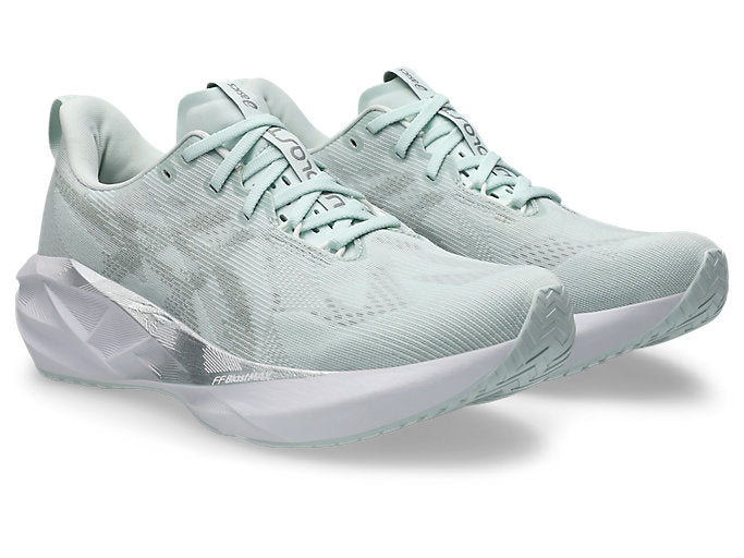 Mens Novablast 5 Running Shoes