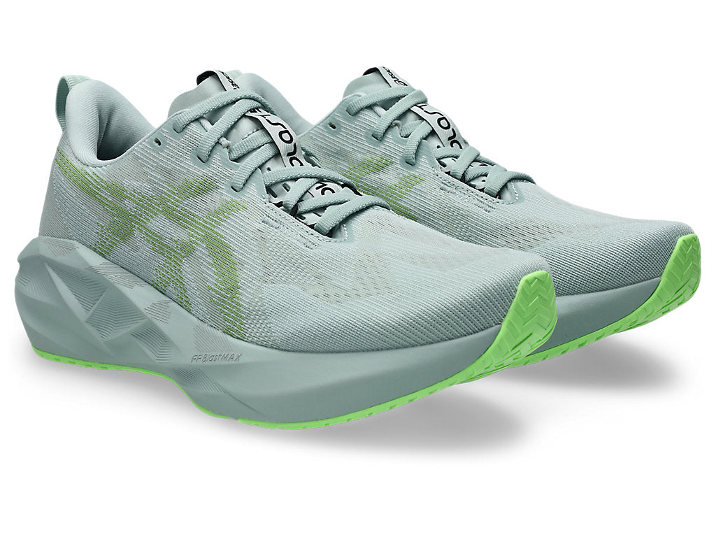 Mens Novablast 5 Running Shoes