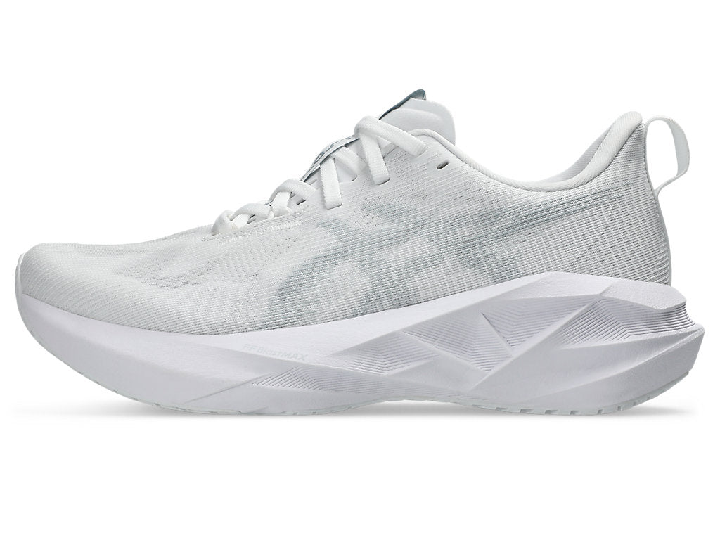 Women Novablast 5 Running Shoes