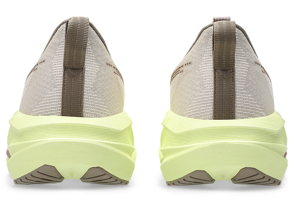 Women Novablast 5 Running Shoes