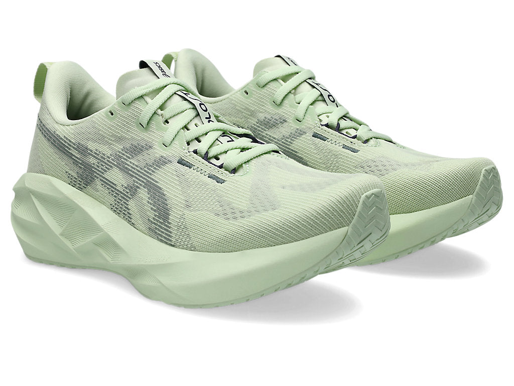 Women Novablast 5 Running Shoes