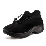 Comfortable women's shoes with air cushion support to reduce back and knee stress